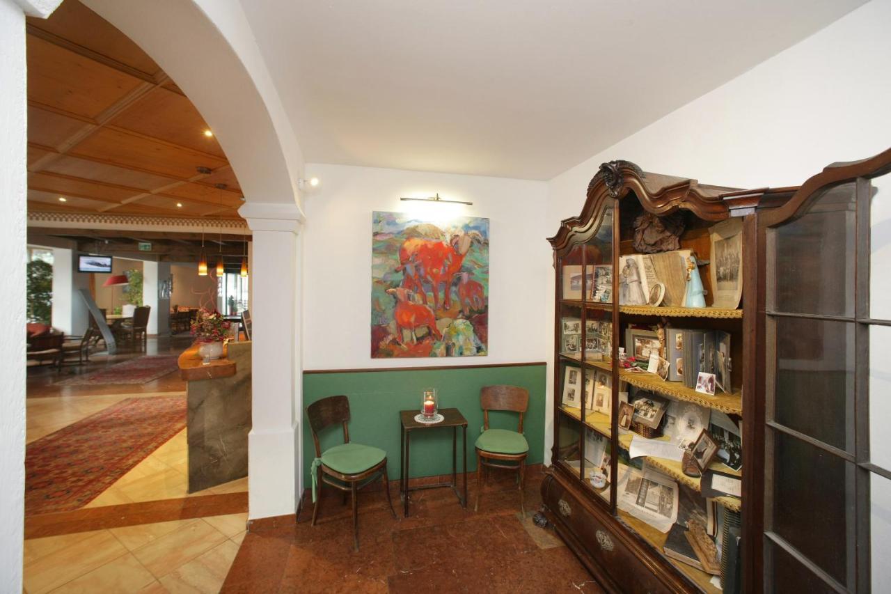 Lukashansl Hotel